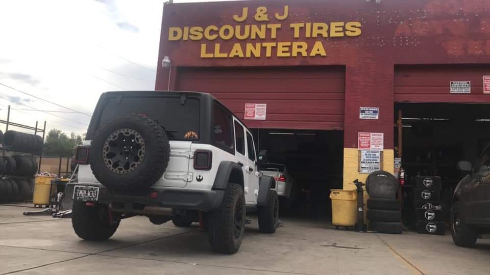 J&J discount tires | 11925 NW Grand Ave, El Mirage, AZ 85335, USA | Phone: (623) 583-8296