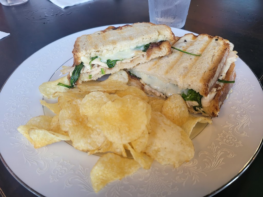 State Street Market | 208 State St, Alton, IL 62002, USA | Phone: (618) 462-8800