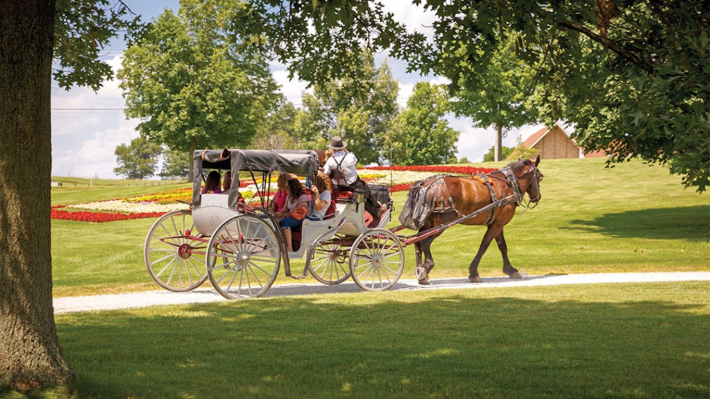 Essenhaus Carriage Rides | 240 US-20, Middlebury, IN 46540, USA | Phone: (574) 825-9471