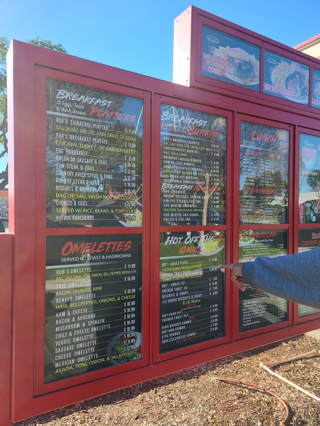 Robs Grill | 13101 Ramona Blvd, Baldwin Park, CA 91706, USA | Phone: (626) 962-7372