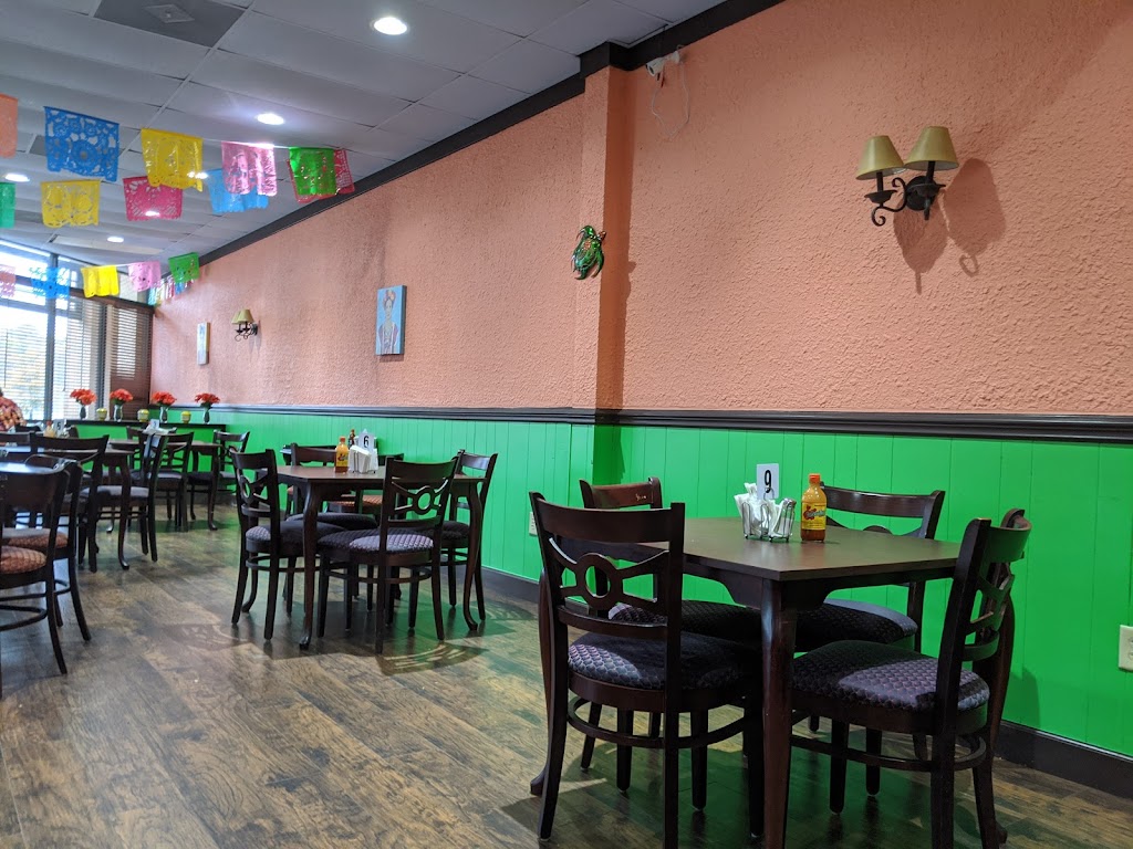 Taquería El Gallito | 1677 Westchester Dr #157, High Point, NC 27262, USA | Phone: (336) 483-4362