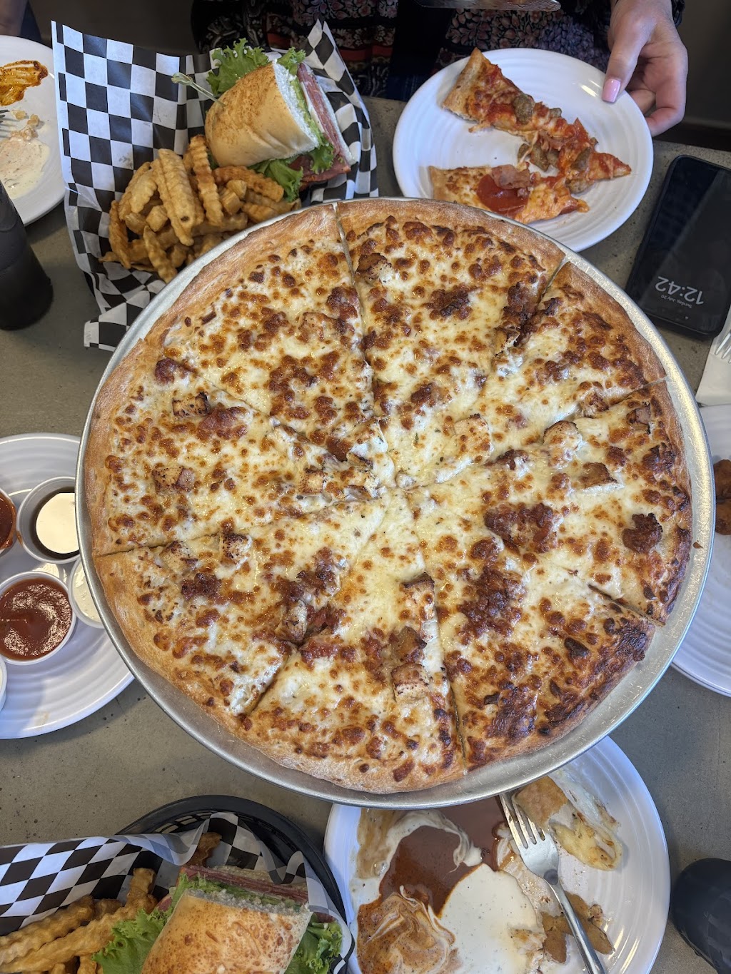 Just A Small Town Grill | 49643 29 Palms Hwy, Morongo Valley, CA 92256, USA | Phone: (760) 363-5070