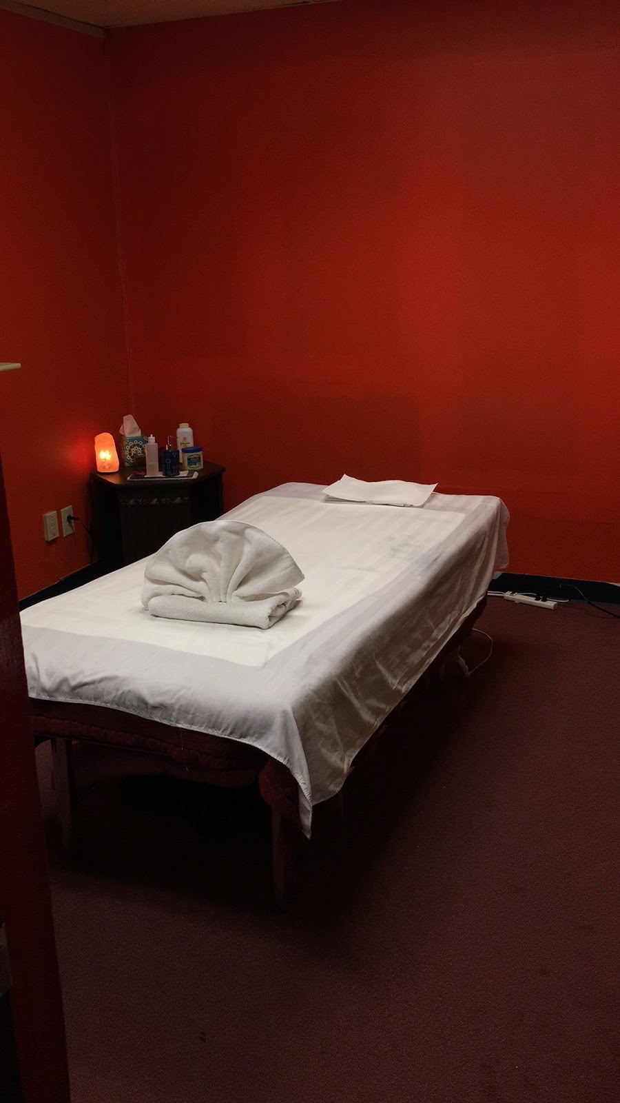 Qiu Spa | 5148 Auburn Way N, Auburn, WA 98002, USA | Phone: (253) 375-2298