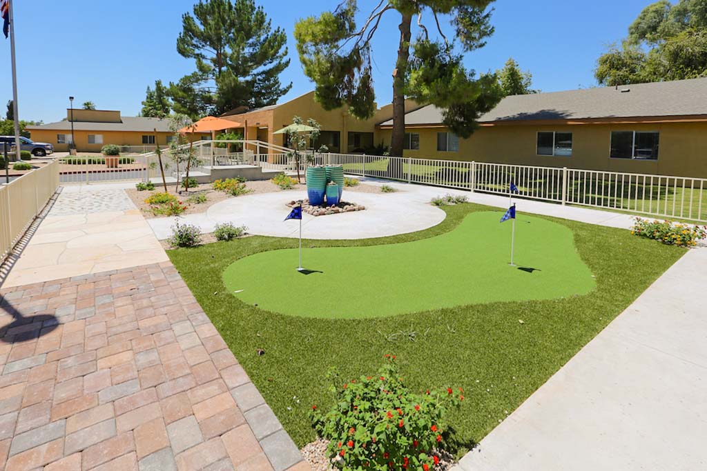 Horizon Post Acute and Rehabilitation Center | 4704 W Diana Ave, Glendale, AZ 85302 | Phone: (623) 247-3949