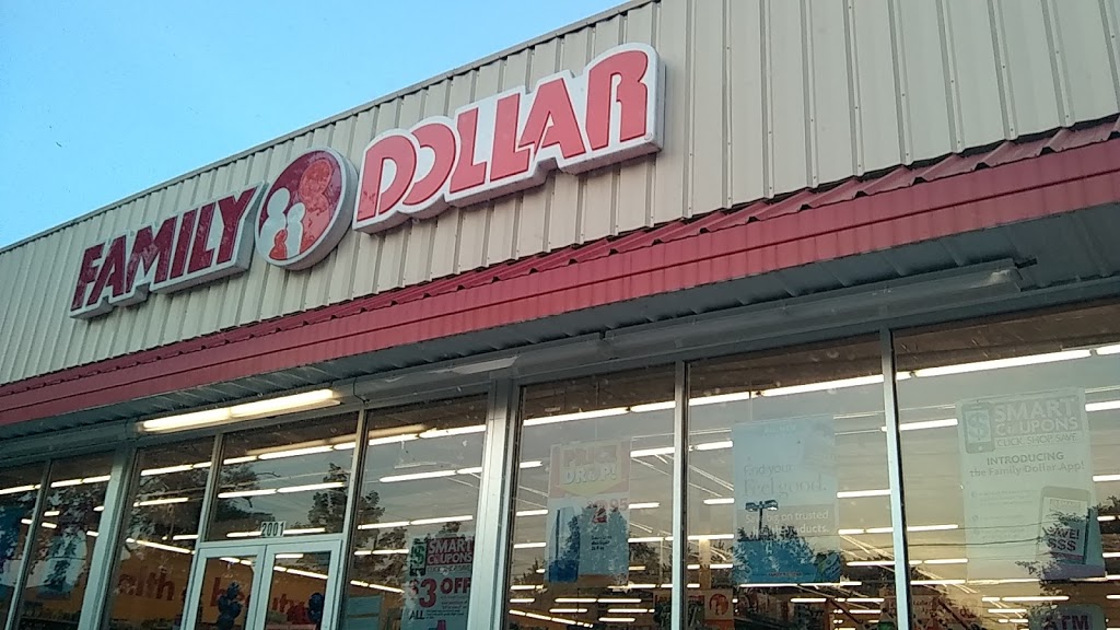 Family Dollar | 2001 Rock Quarry Rd, Raleigh, NC 27610, USA | Phone: (919) 500-4743