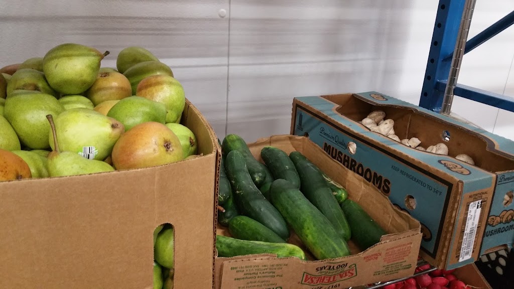 Zuccaros Produce | 455 37th Ave NE, Columbia Heights, MN 55421 | Phone: (612) 333-1122