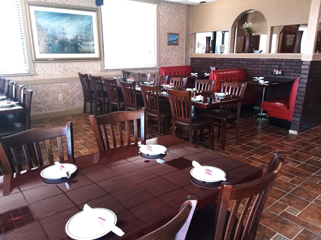 Roma Italian Restaurant | 201 Pleasant Run Rd, Lancaster, TX 75146, USA | Phone: (972) 227-7711