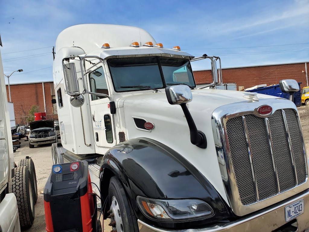 Charlotte Truck Repair | 855 N Hoskins Rd, Charlotte, NC 28216 | Phone: (704) 615-7160