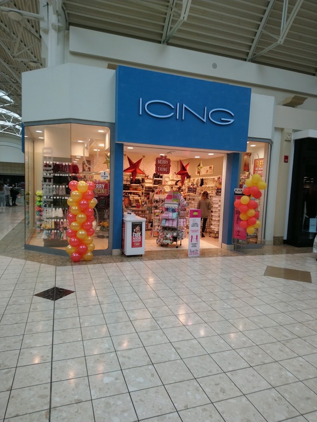 Icing | 1220 Southpark Center, Strongsville, OH 44136, USA | Phone: (440) 572-5651