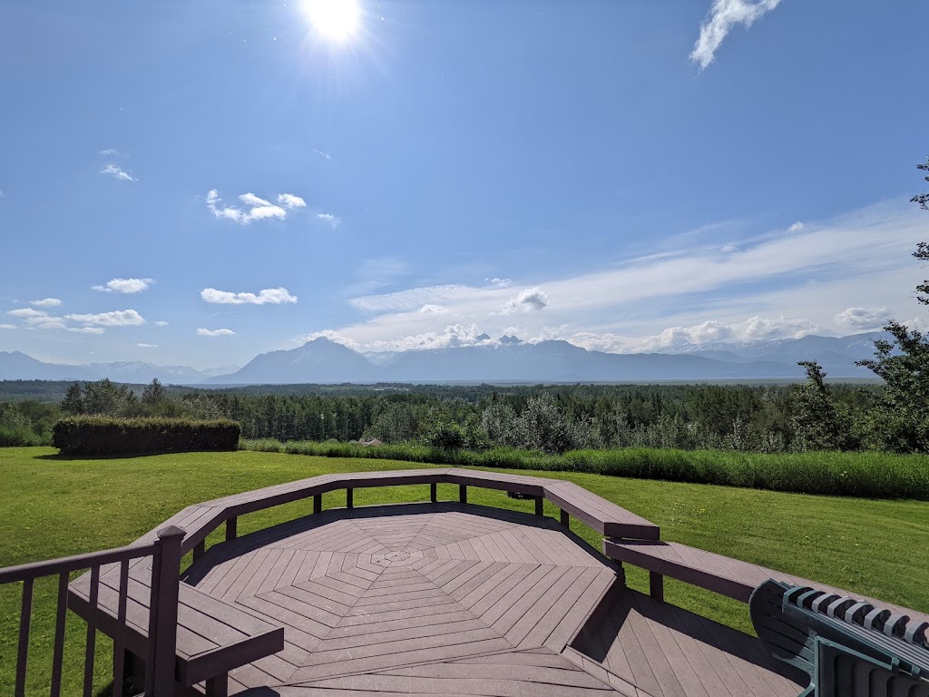 Pioneer Ridge Bed and Breakfast Inn | 2221 Yukon Cir, Wasilla, AK 99654, USA | Phone: (907) 376-7472