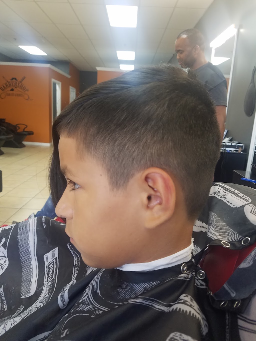 Supreme Cuts Barbershop | 2341 Jonesboro Rd, Hampton, GA 30228, USA | Phone: (770) 742-3636