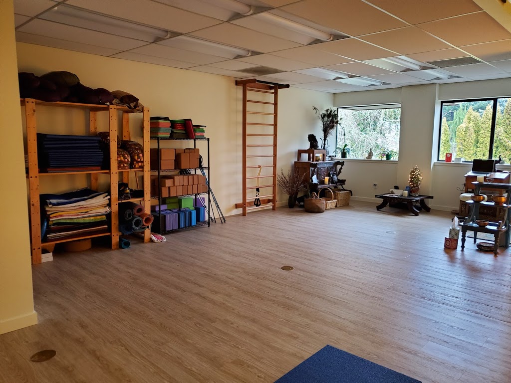 Karuna Arts Yoga | 2108 SW 152nd St, Burien, WA 98166 | Phone: (206) 878-9642