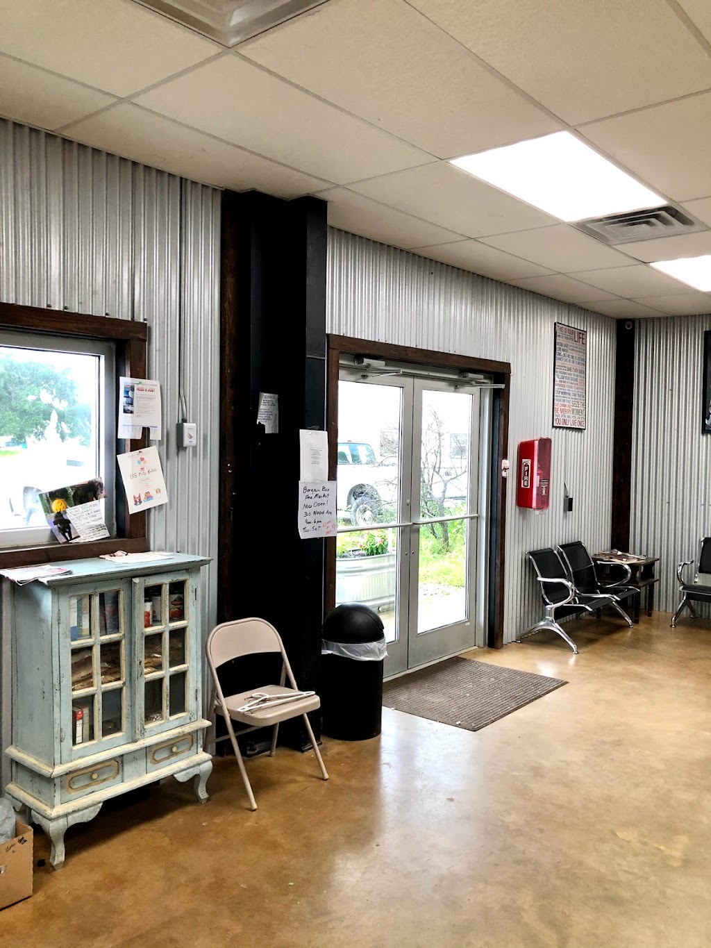 Woodsboro Laundromat | 914 Wood Ave, Woodsboro, TX 78393, USA | Phone: (361) 944-2077