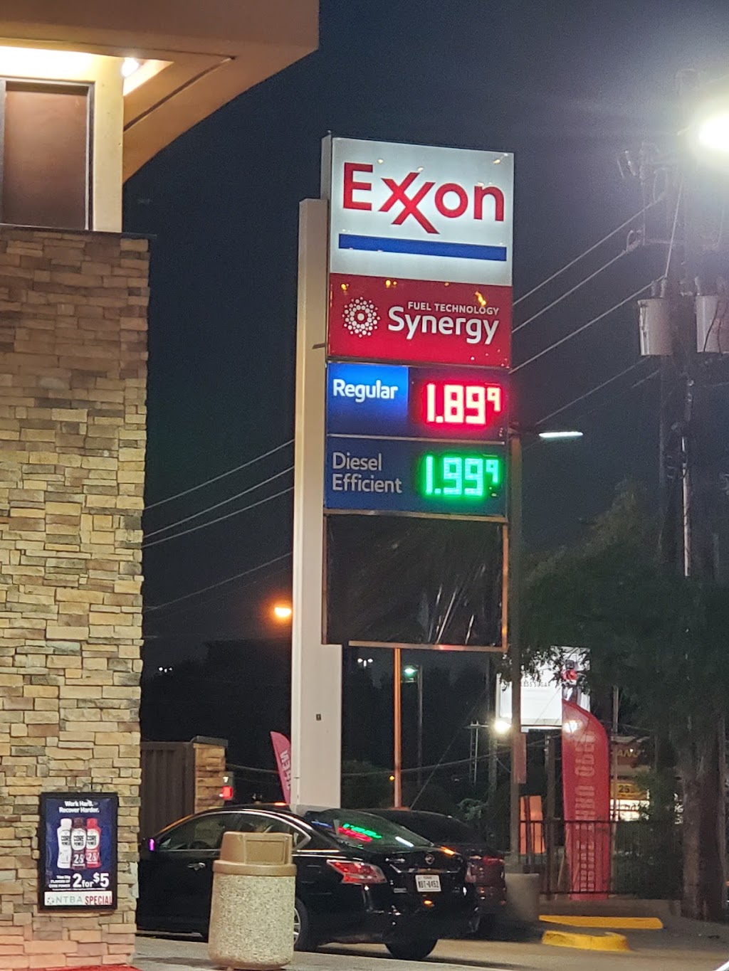 Exxon | 7950 Forest Ln, Dallas, TX 75230, USA | Phone: (214) 363-4976