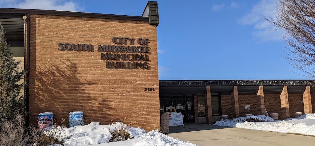 City of South Milwaukee Municipal Building | 2424 15th Ave, South Milwaukee, WI 53172, USA | Phone: (414) 762-2222