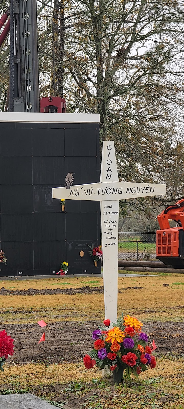 Restlawn Park Cemetery and Mausoleum | 3540 US-90, Avondale, LA 70094, USA | Phone: (504) 368-6722