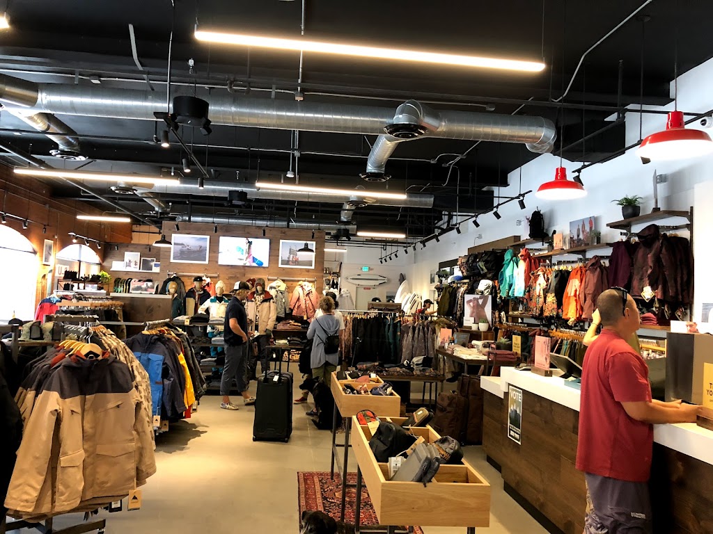 Burton Santa Monica Flagship Store | 1460 4th St, Santa Monica, CA 90401, USA | Phone: (323) 370-1777