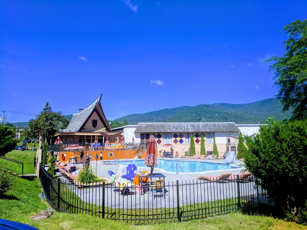 Tiki Resort | 2 Canada St, Lake George, NY 12845, USA | Phone: (518) 668-5744