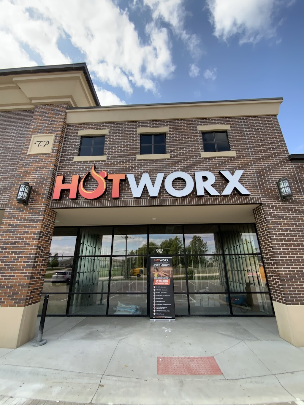 HOTWORX - Omaha, NE (S 168th) | 10215 S 168th Ave #206, Omaha, NE 68136, USA | Phone: (402) 999-8899