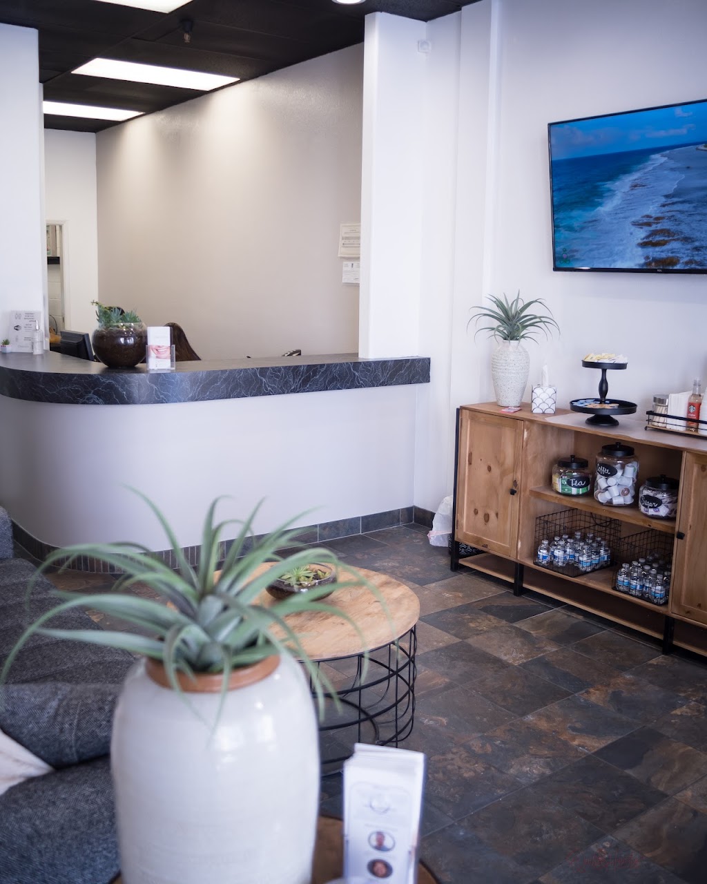 Smiles Only Sedation Dental & Implant Center | 8878 E Tanque Verde Rd, Tucson, AZ 85749, USA | Phone: (520) 749-1230