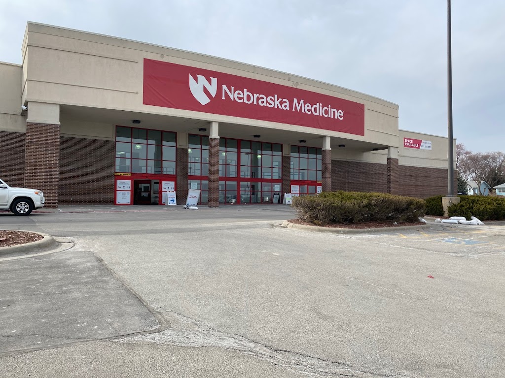 Nebraska Medicine Testing and Vaccination Clinic | 5710 S 144th St, Omaha, NE 68137, USA | Phone: (402) 552-3610