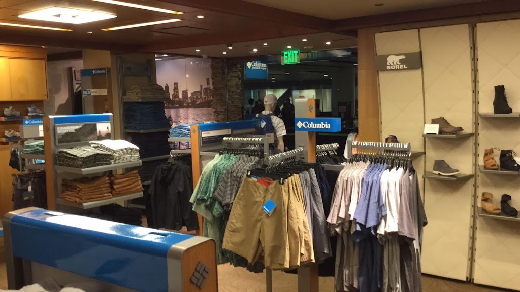 Columbia Sportswear | 7000 NE Airport Way, Portland, OR 97218, USA | Phone: (503) 287-3318