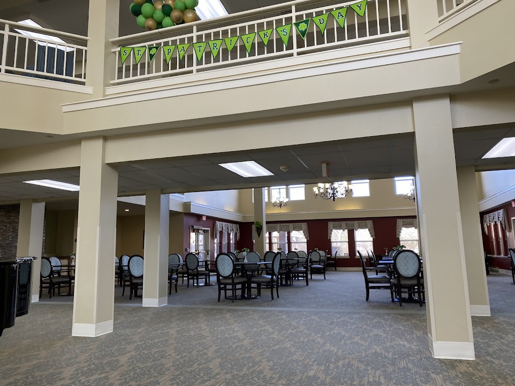 Paramount Senior Living | 8341 Barrett Dr, Manassas, VA 20109, USA | Phone: (703) 392-0102