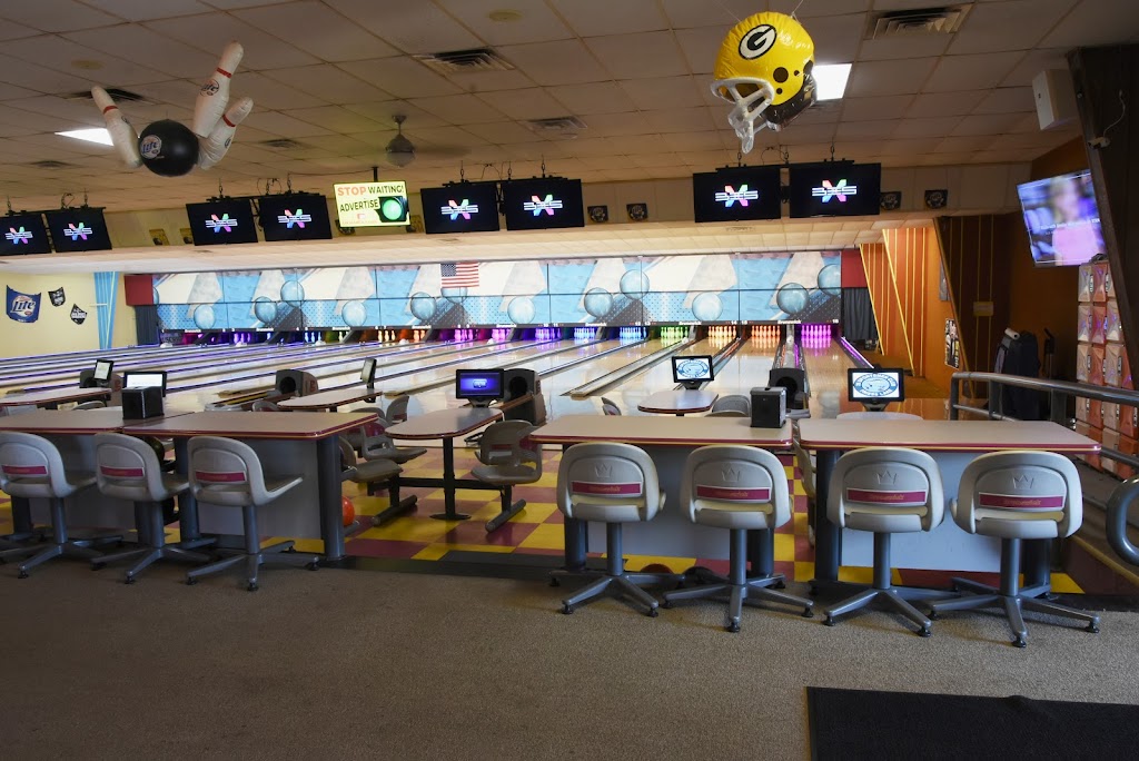 Pioneer Bowl | 1801 WI-175, Richfield, WI 53076, USA | Phone: (262) 628-4020