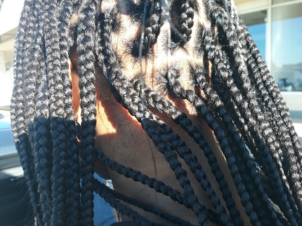 Pejah Braiding | 4211 S Cooper St #133, Arlington, TX 76015, USA | Phone: (469) 434-7776