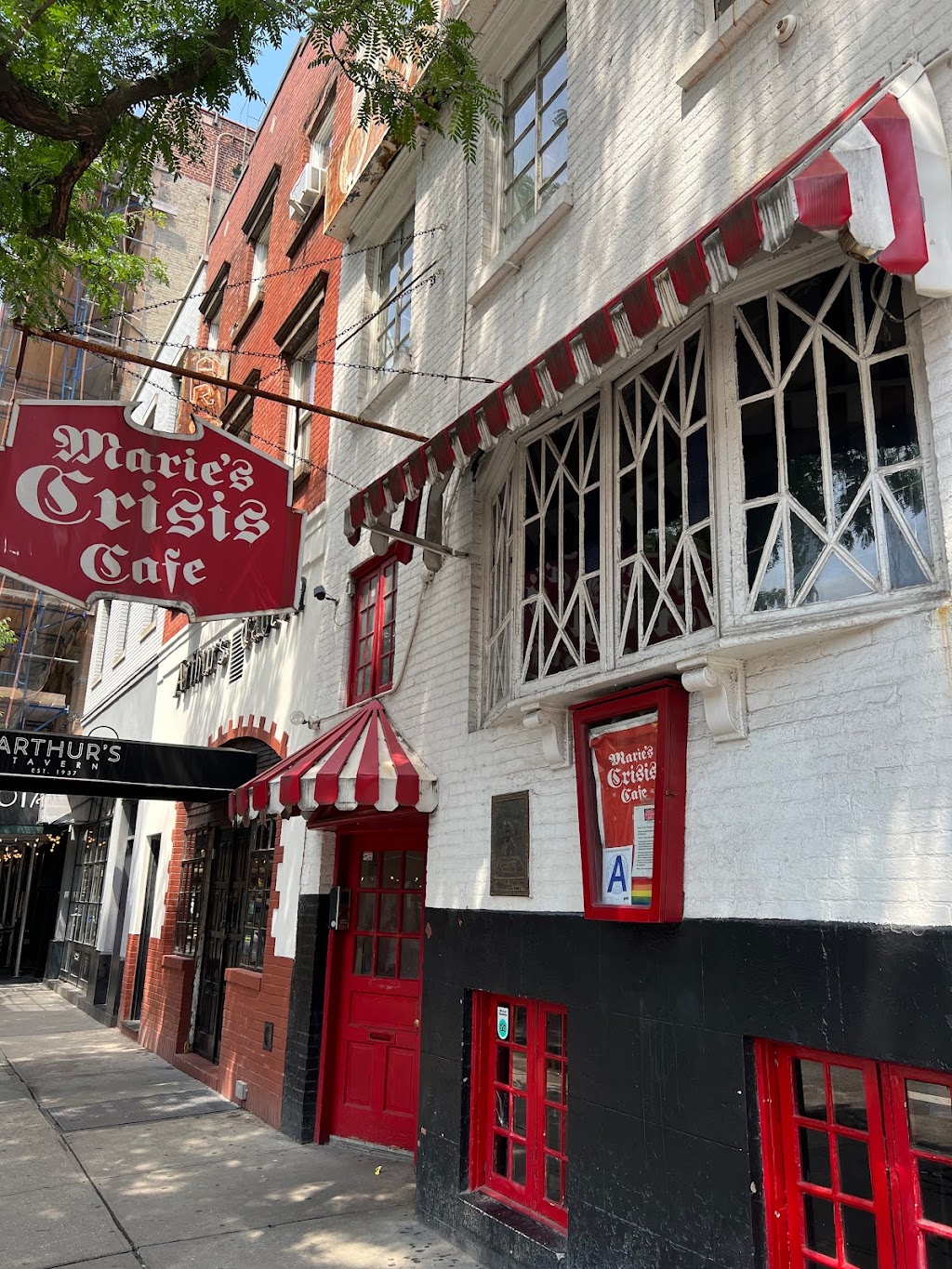 Maries Crisis Café | 59 Grove St, New York, NY 10014, USA | Phone: (646) 470-6040