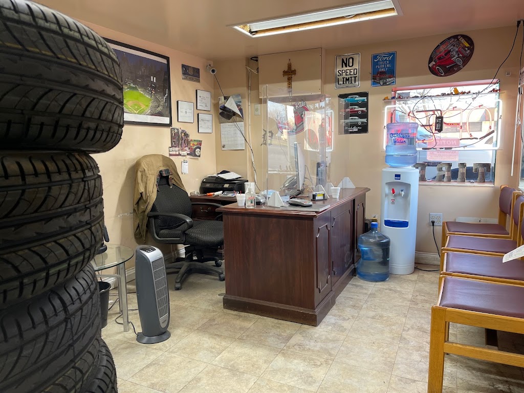 Advance Tire | 25908 Ecorse Rd, Taylor, MI 48180, USA | Phone: (313) 429-3900