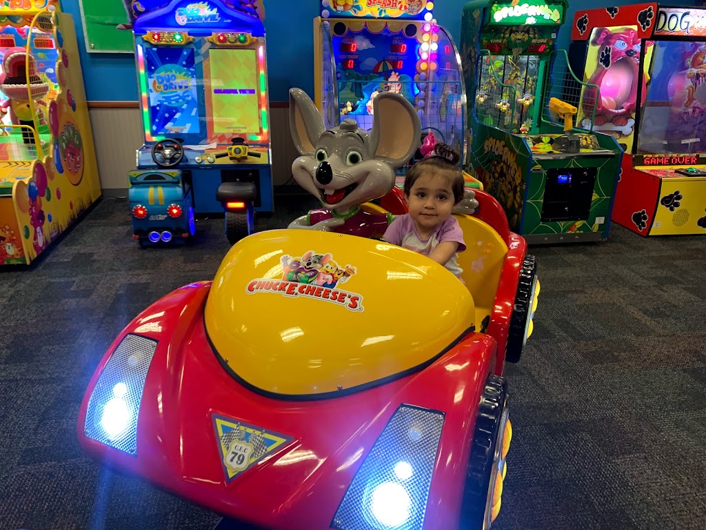 Chuck E. Cheese | 10320 Shops Ln #32258, Jacksonville, FL 32258, USA | Phone: (904) 394-0005