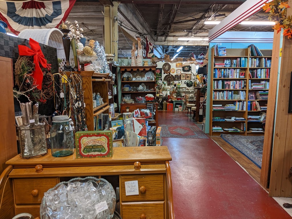 Franklin Antique Mall | 251 2nd Ave S STE 100, Franklin, TN 37064, USA | Phone: (615) 790-8593