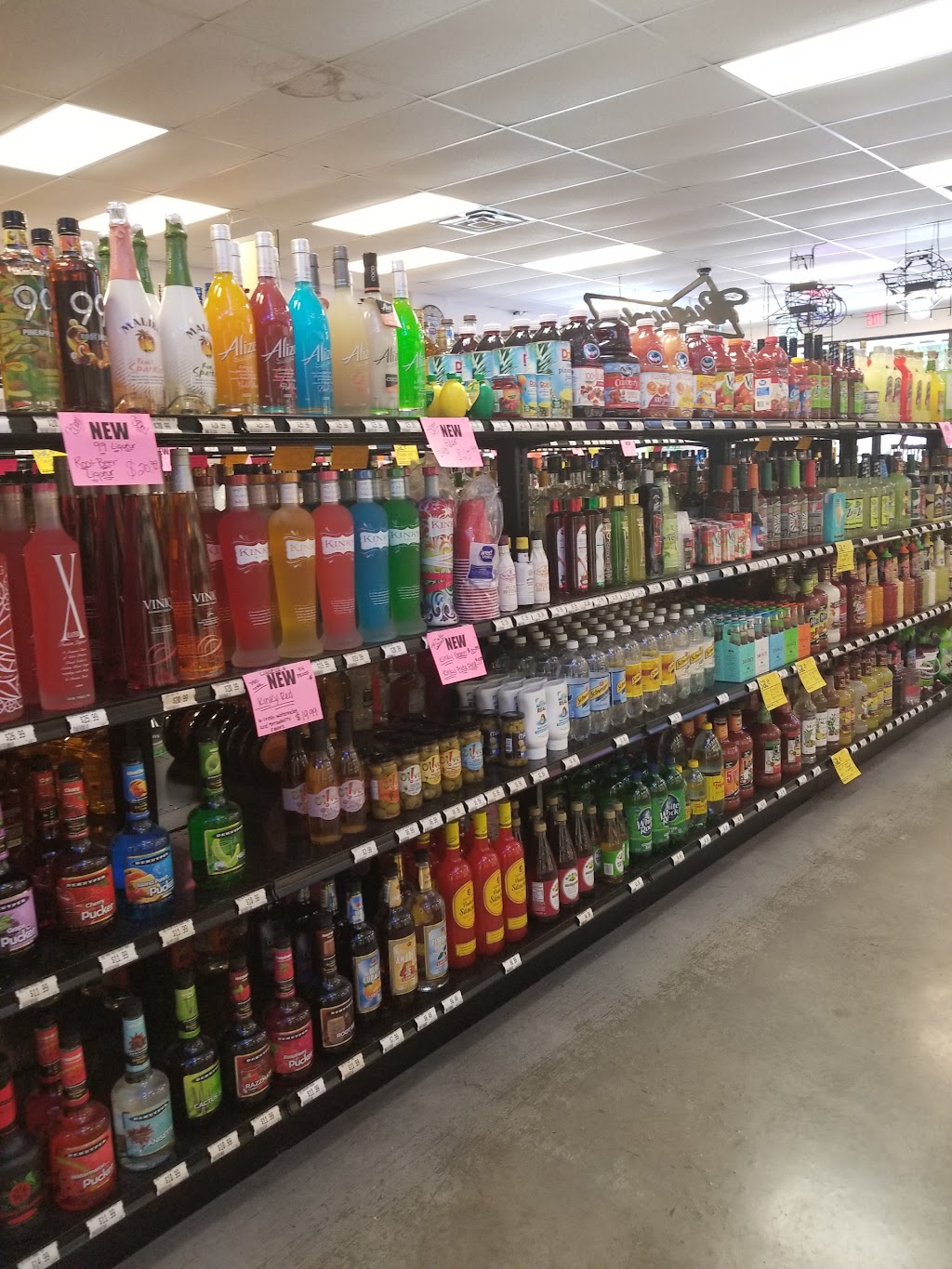 Triple D Liquor | 323 W 4th St #100, Weatherford, TX 76086, USA | Phone: (817) 341-7895