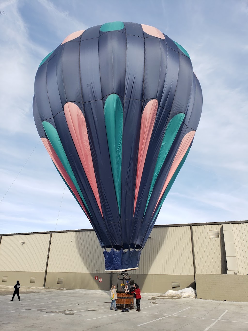 Endeavour Hot Air Balloon, LLC | 16657 Chamberlain Rd, Grafton, OH 44044, USA | Phone: (216) 409-3241
