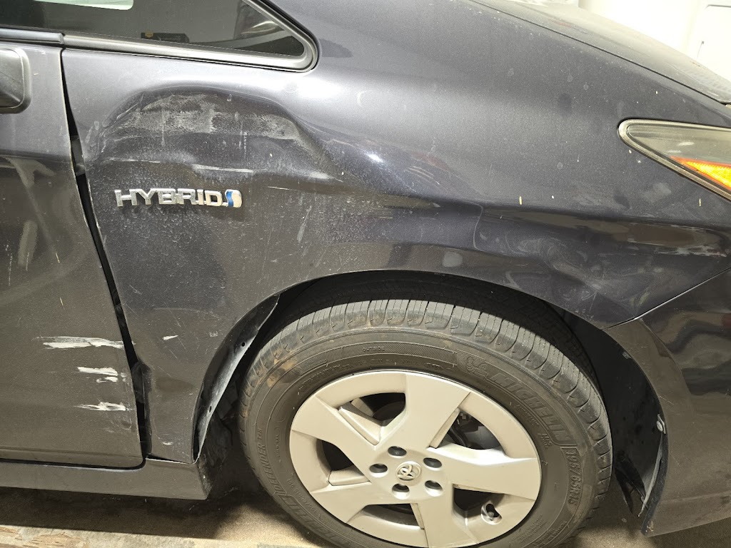 Vista Auto Body & Mechanic | 2305 S Santa Fe Ave, Vista, CA 92083, USA | Phone: (760) 598-1568