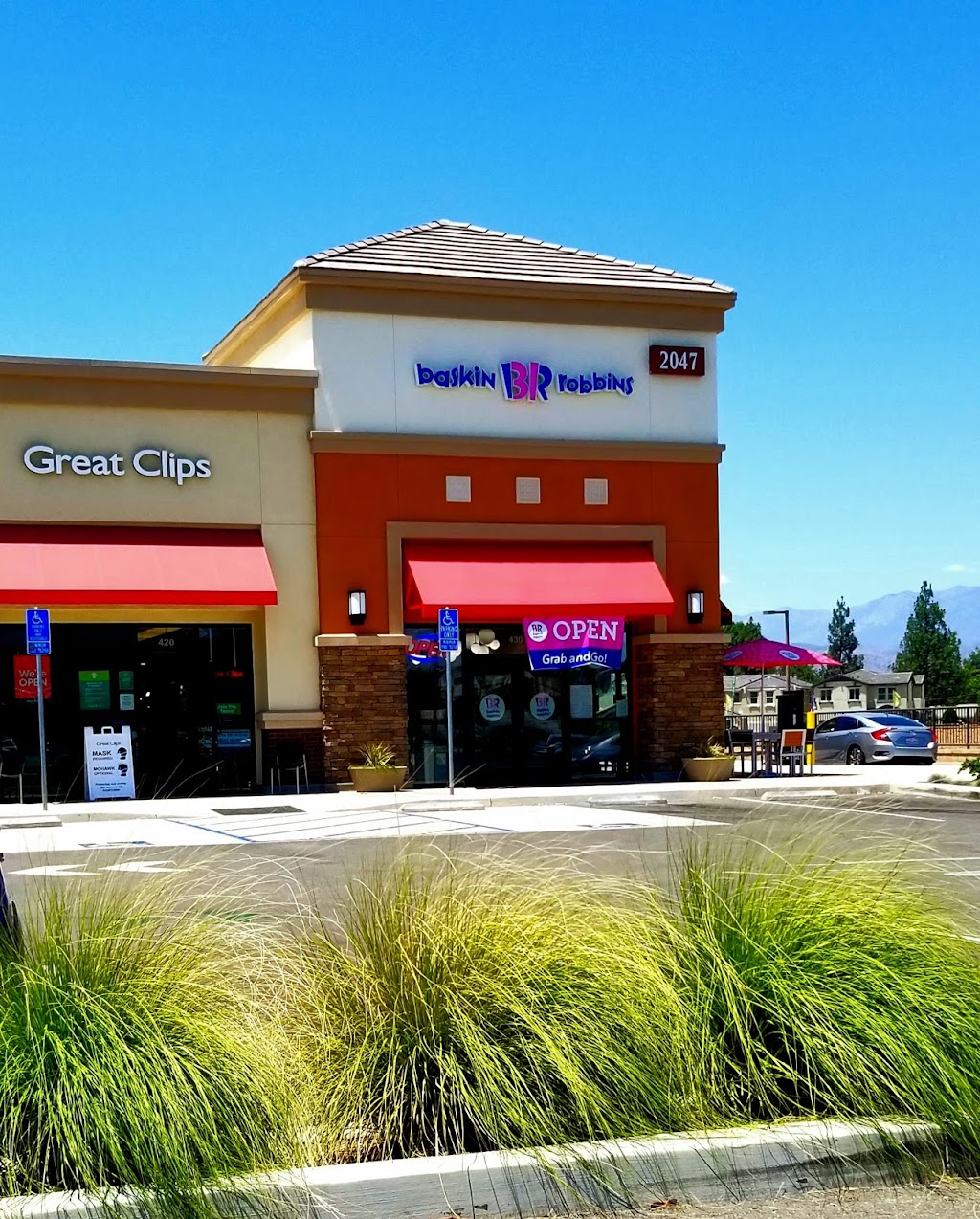 Baskin-Robbins | 2047 Rancho Valley Dr suite 430, Pomona, CA 91766, USA | Phone: (909) 729-5019