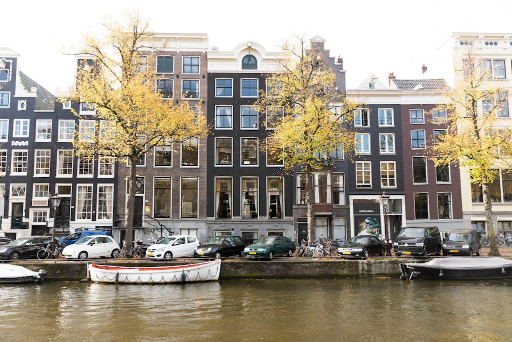 StartDock Coworking Herengracht | Herengracht 420, 1017 BZ Amsterdam, Netherlands | Phone: 020 210 1280