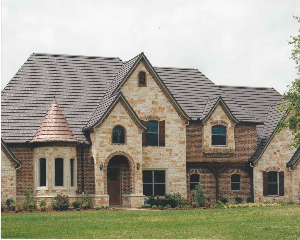 McKinley Roofing and Construction LLC | 110 N Broadway St, Joshua, TX 76058, USA | Phone: (817) 262-7363