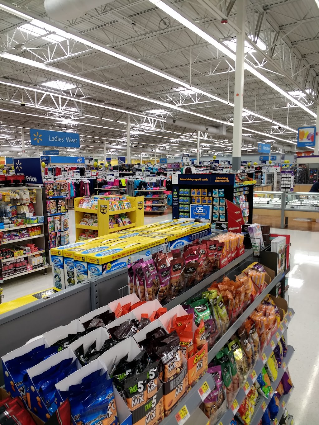 Walmart Supercenter | 8701 US-19, Port Richey, FL 34668, USA | Phone: (727) 846-9504