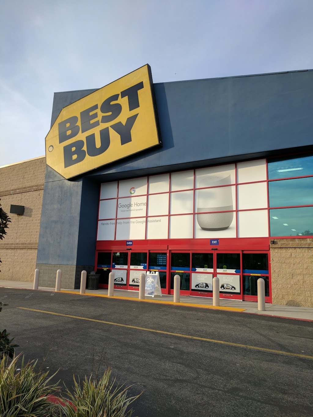 Best Buy | 500 Westminster Mall Rd, Westminster, CA 92683, USA | Phone: (714) 896-9693