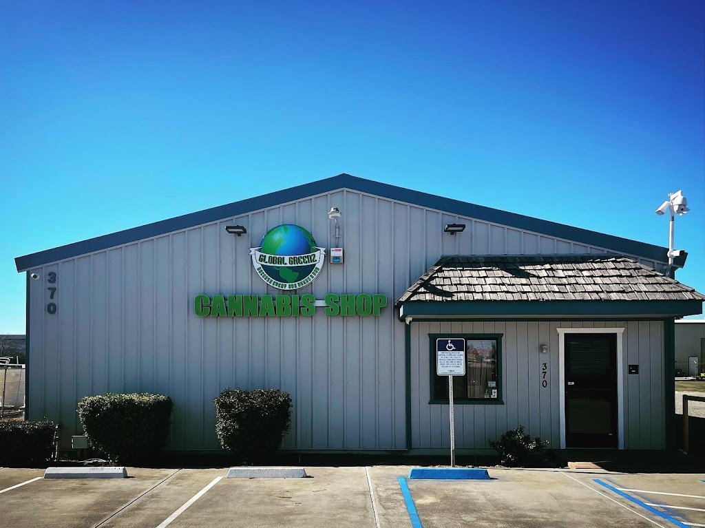 Global Greenz Dispensary | 370 Airpark Rd, Atwater, CA 95301, USA | Phone: (209) 812-4791