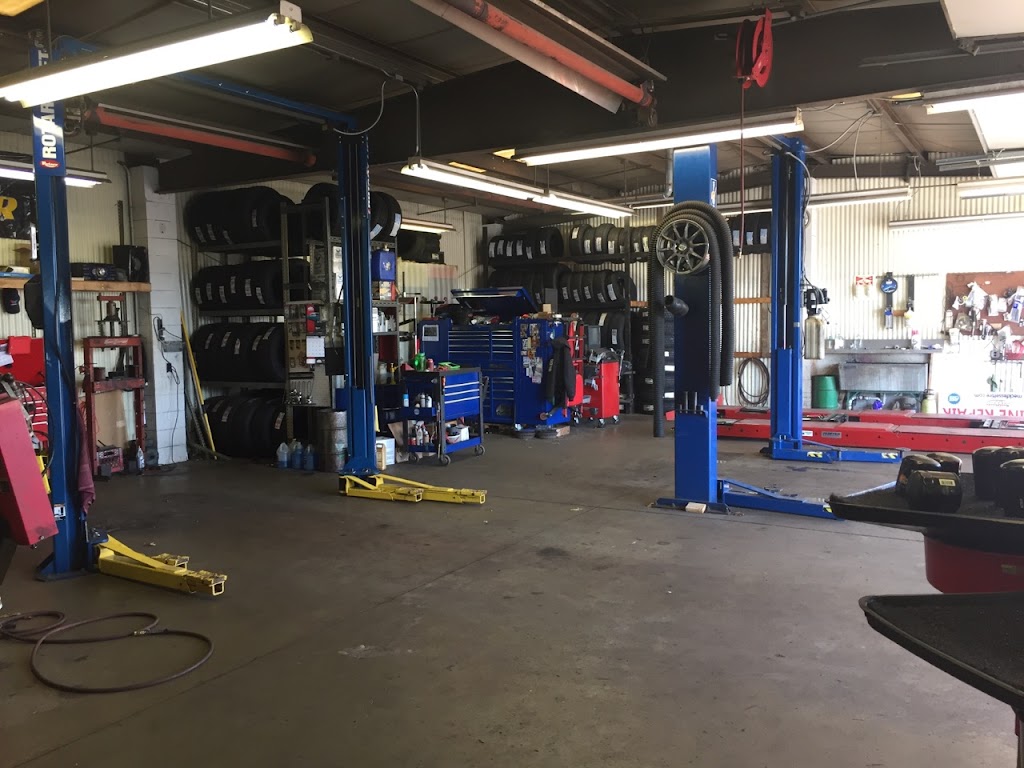 Meckfessel Tire & Auto | 1 Center St, Smithton, IL 62285 | Phone: (618) 234-0014