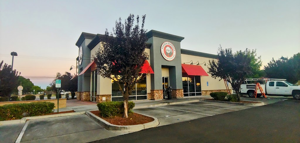 Panda Express | 3910 N Cedar Ave, Fresno, CA 93726, USA | Phone: (559) 225-6938