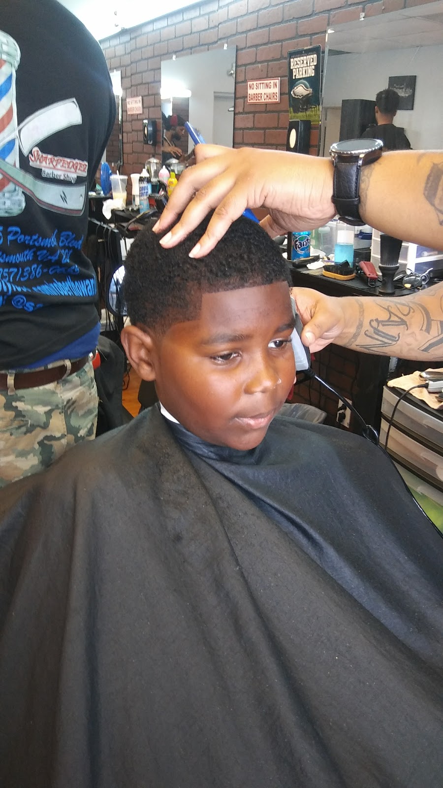 Sharp Edgez Barber Shop | 3245 Portsmouth Blvd, Portsmouth, VA 23701, USA | Phone: (757) 392-2951