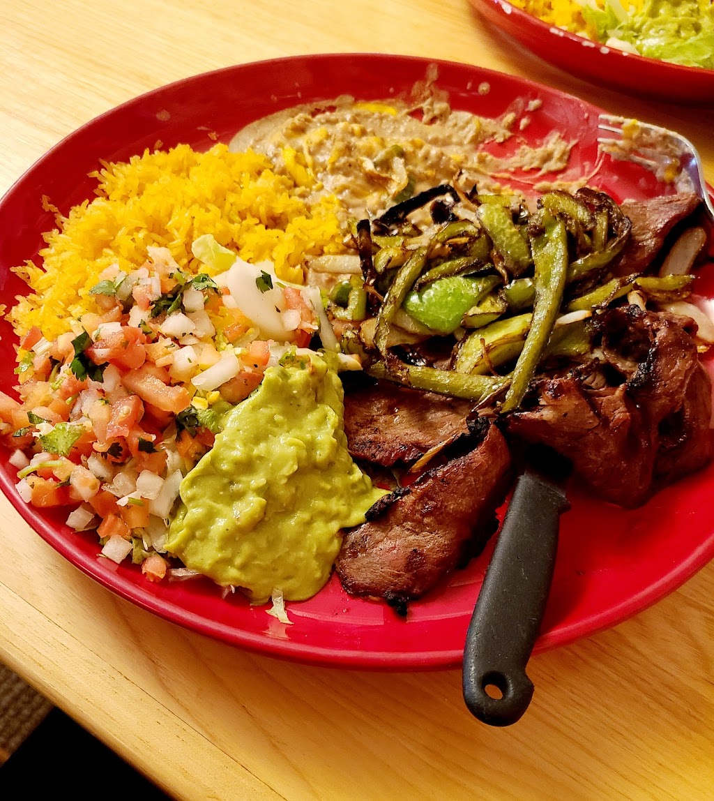 La Sierra Mexican Grill & Lounge | 1175 OR-99W, Dundee, OR 97115 | Phone: (503) 554-1562