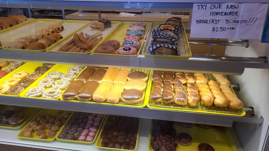 Cowboys donut | 704 N MacArthur Blvd, Irving, TX 75061, USA | Phone: (972) 259-2288