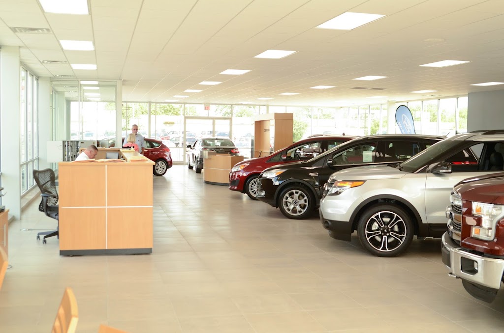 Capitol City Ford | 8623 E Washington St, Indianapolis, IN 46219, USA | Phone: (317) 898-0700