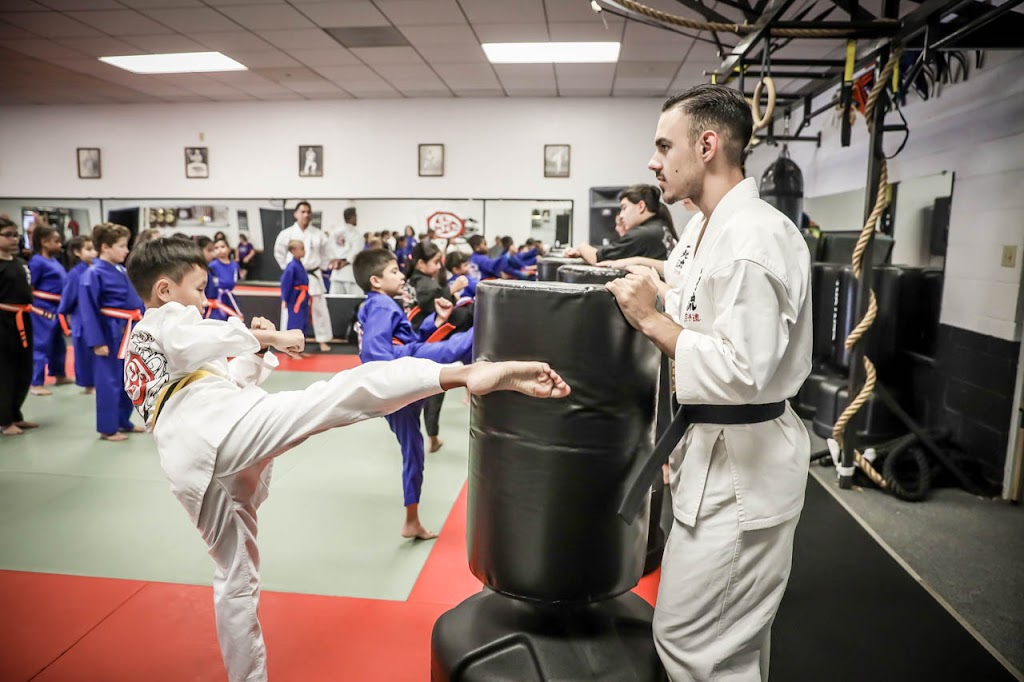 Felipes Championship Martial Arts | 1365 Buchanan Rd, Pittsburg, CA 94565, USA | Phone: (925) 439-0964