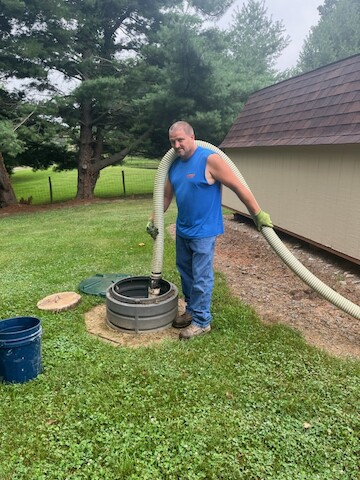 Big Brads Septic Service | 12705 N, IN-129, Batesville, IN 47006, USA | Phone: (812) 934-3734